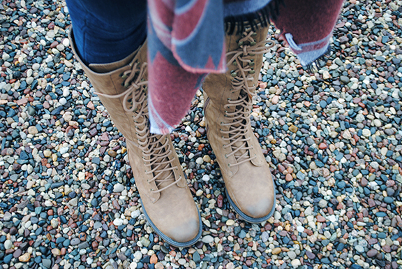 Minneapolis Fall Fashion Lace-up Boots // Melanie Richtman